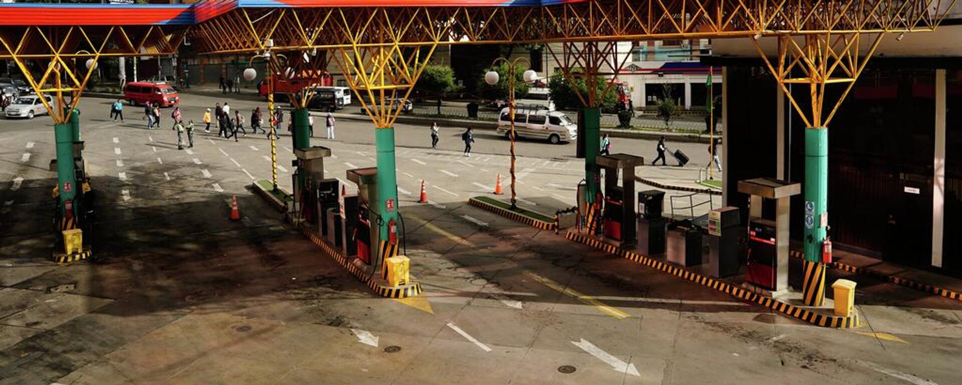 Estación de gasolina en Bolivia - Sputnik Mundo, 1920, 08.04.2026