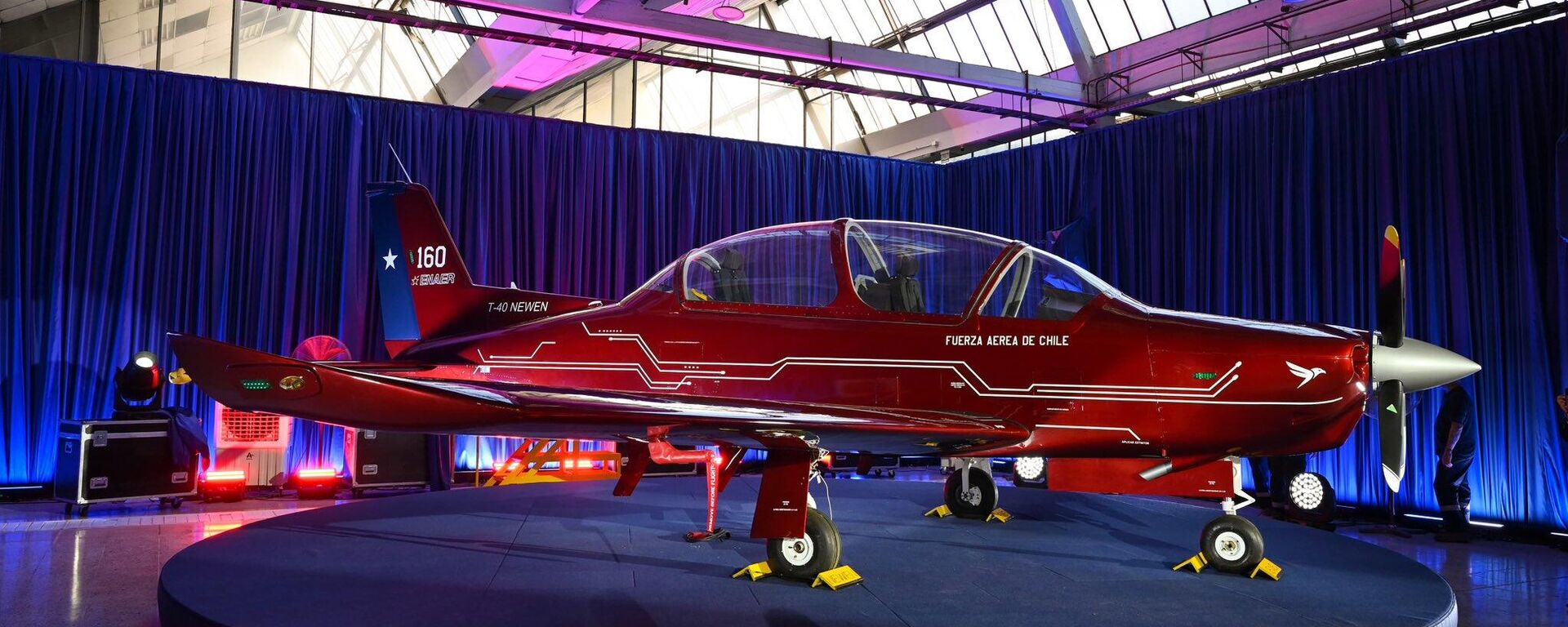 El avión de entrenamiento T-40 Newén desarrollado por la empresa estatal chilena Enaer - Sputnik Mundo, 1920, 09.04.2026
