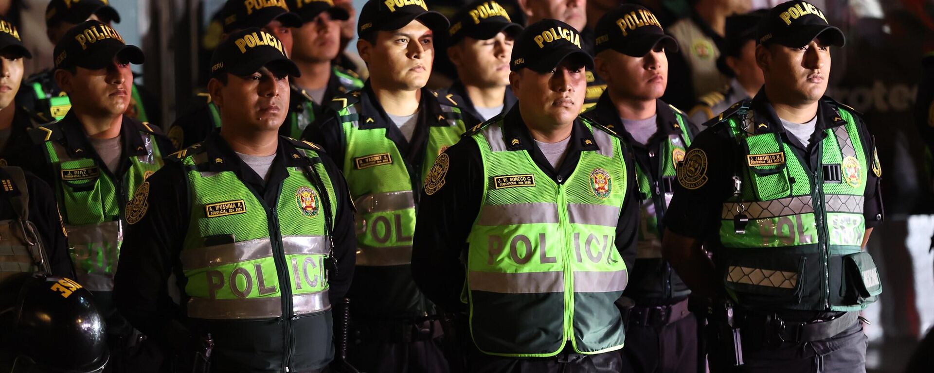 Policías de Perú  - Sputnik Mundo, 1920, 11.04.2026