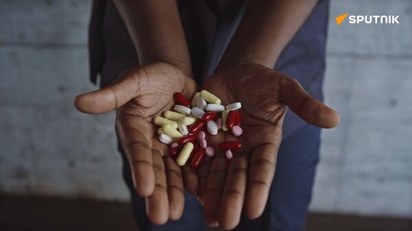 Medicamentos genéricos deben abordarse en la revisión del T-MEC, demanda organización de México - Sputnik Mundo