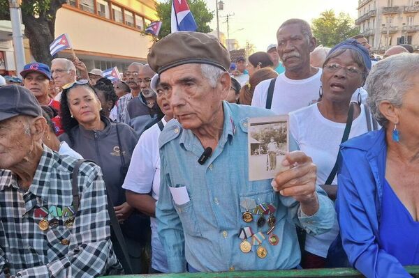 Cuba conmemora el aniversario 65 de la proclamación del carácter socialista de la Revolución Cubana - Sputnik Mundo
