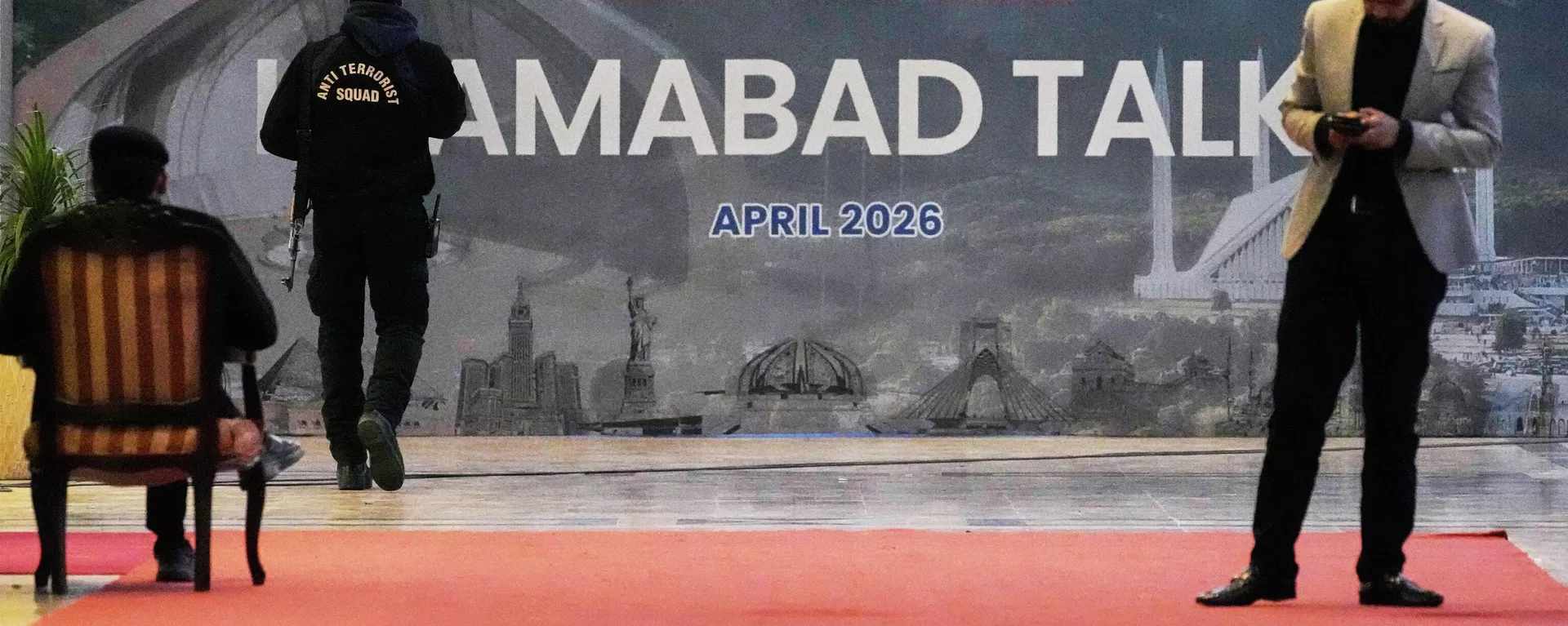 La reunión oficial de Estados Unidos sobre Irán, en Islamabad, Pakistán - Sputnik Mundo, 1920, 18.04.2026