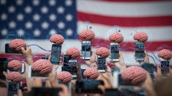 Una sociedad capitalista dominada por un feudalismo tecnológico - Sputnik Mundo