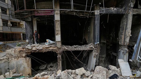 Destrucción en Beirut, Líbano. - Sputnik Mundo