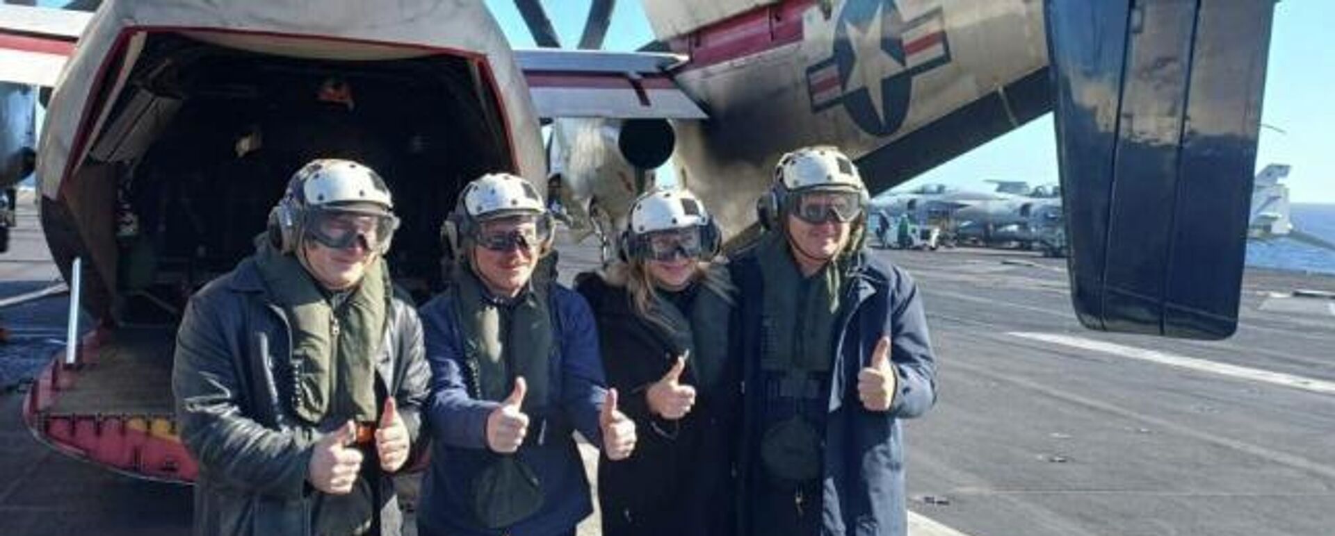 Javier Milei, presidente de Argentina, a bordo del USS Nimitz - Sputnik Mundo, 1920, 30.04.2026
