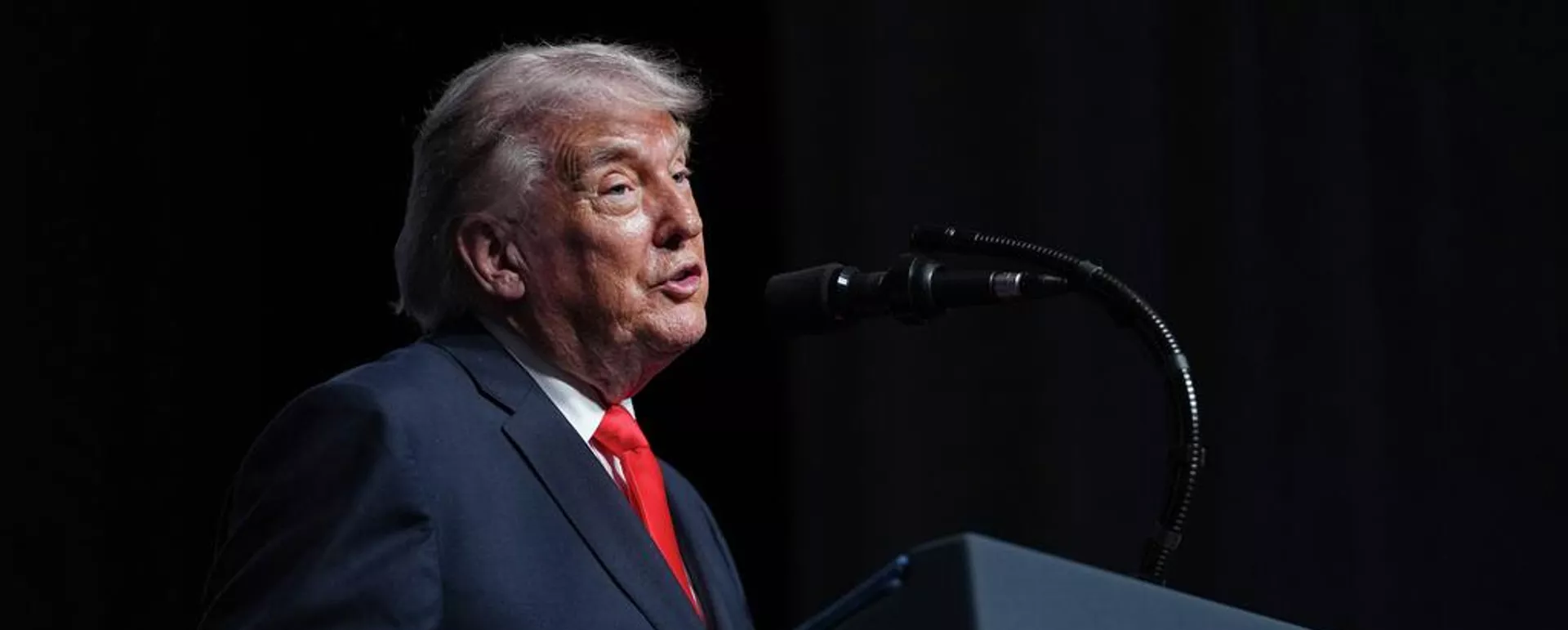 Donald Trump, presidente de EEUU - Sputnik Mundo, 1920, 03.05.2026