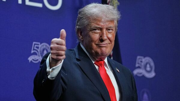 Donald Trump, presidente de EEUU - Sputnik Mundo