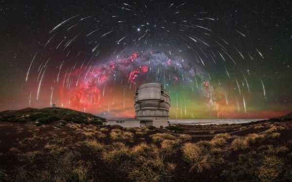 Sinfonía Gemínida sobre el Guardián del Cielo de La Palma del fotógrafo esloveno Uros Fink. - Sputnik Mundo