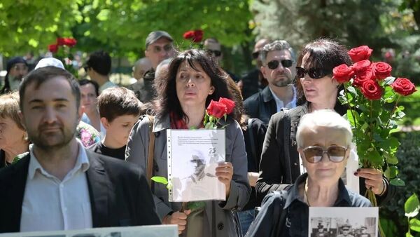 El Regimiento Inmortal en Georgia - Sputnik Mundo