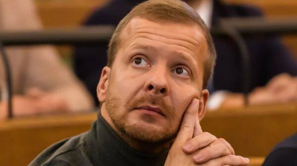 Alexéi Róslikov, el diputado del Ayuntamiento de Riga que se pronunció contra la discriminación de los rusohablantes en Letonia. Fue destituido de su cargo y de su puesto como jefe de su facción. - Sputnik Mundo