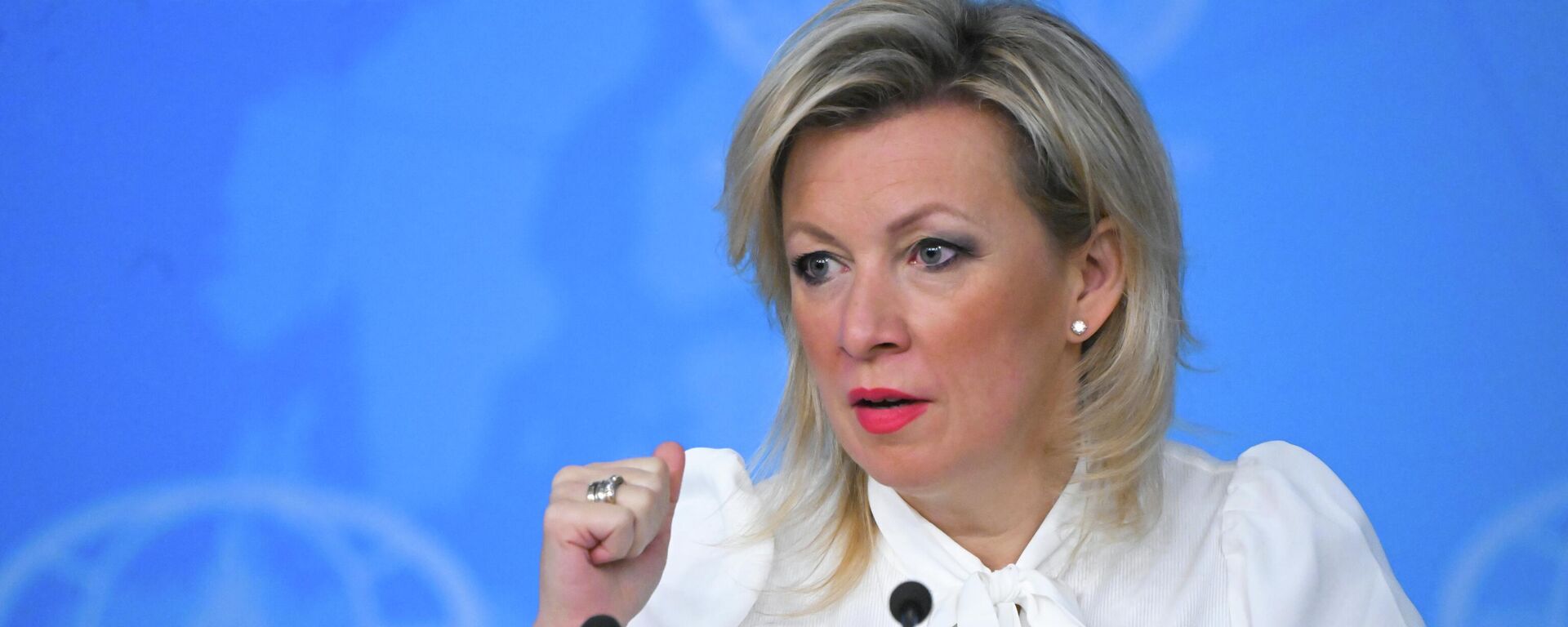María Zajárova, la portavoz de la Cancilleria rusa - Sputnik Mundo, 1920, 22.05.2026