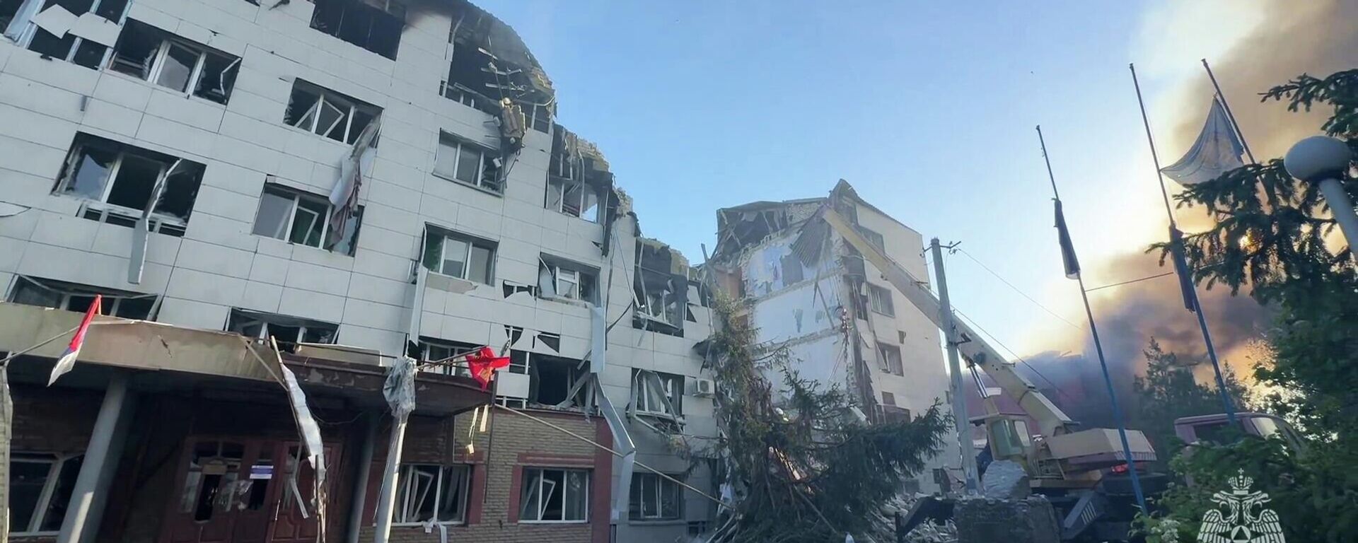Ataque ucraniano contra un edificio estudiantil en Lugansk - Sputnik Mundo, 1920, 22.05.2026