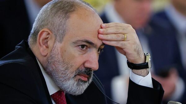 Nikol Pashinián, primer ministro armenio - Sputnik Mundo