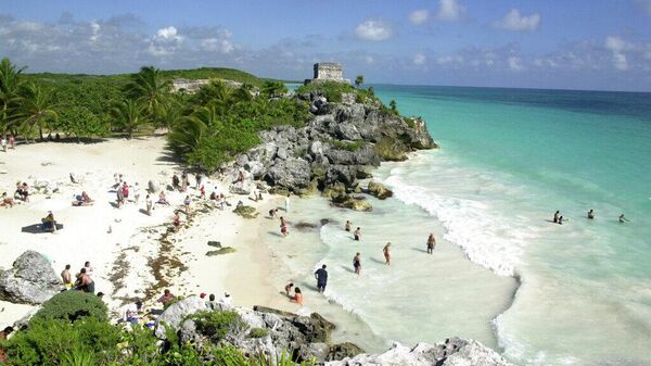 Turistas en Tulum, en el sureste de México - Sputnik Mundo