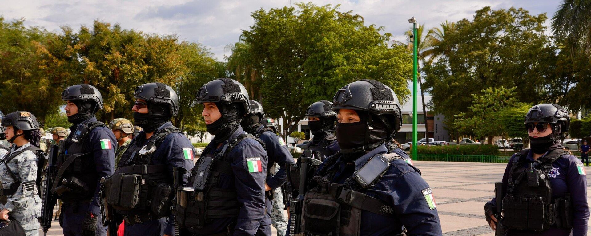 Elementos de seguridad en Sinaloa - Sputnik Mundo, 1920, 31.05.2026