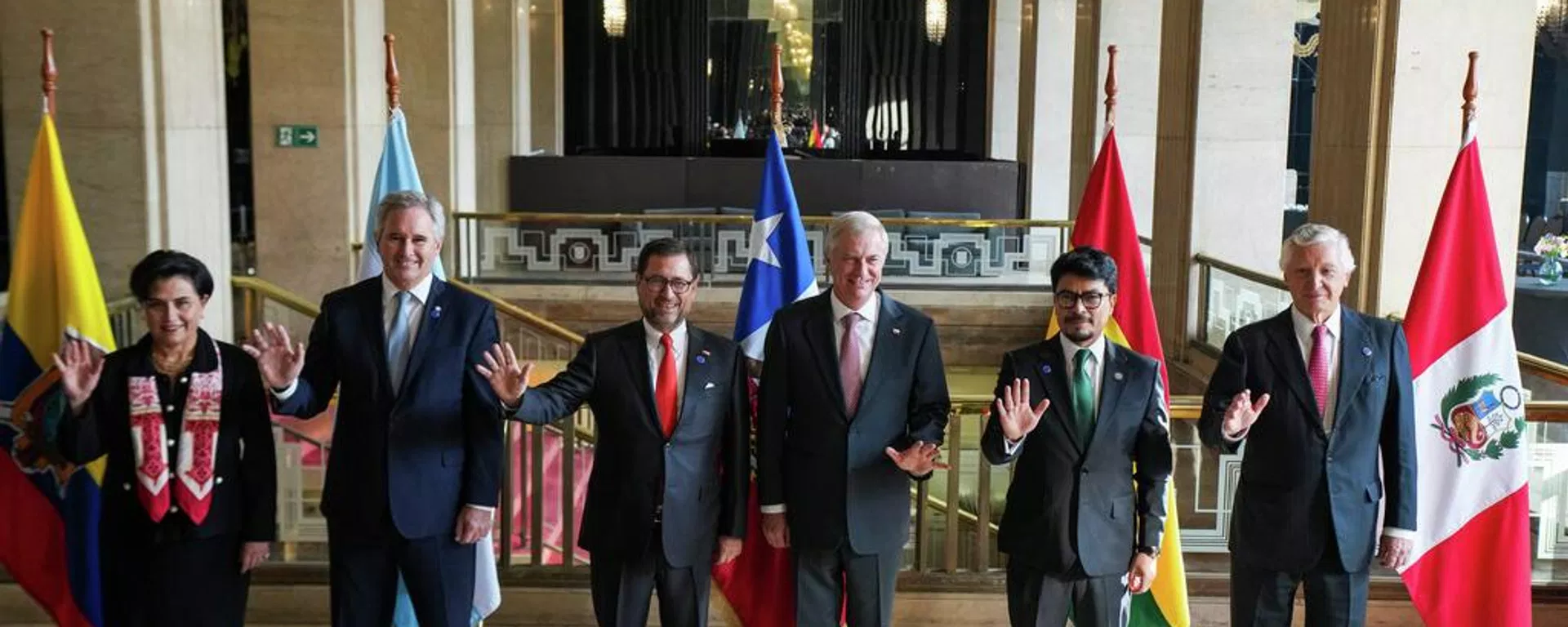 José Antonio Kast, presidente de Chile, junto con los cancilleres de Ecuador, Argentina, Bolivia y Perú - Sputnik Mundo, 1920, 03.06.2026