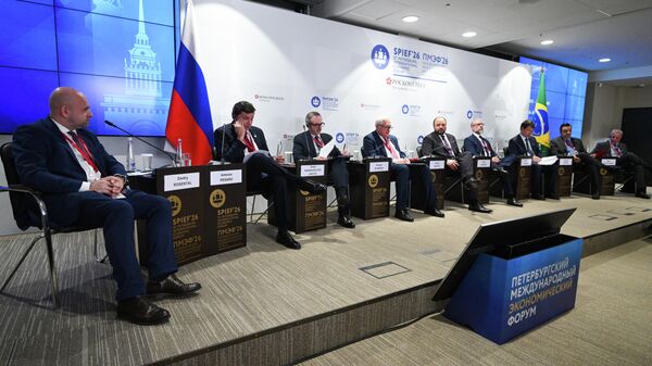 Sesión Rusia – Brasil en el marco del Foro Económico Internacional de San Petersburgo - Sputnik Mundo