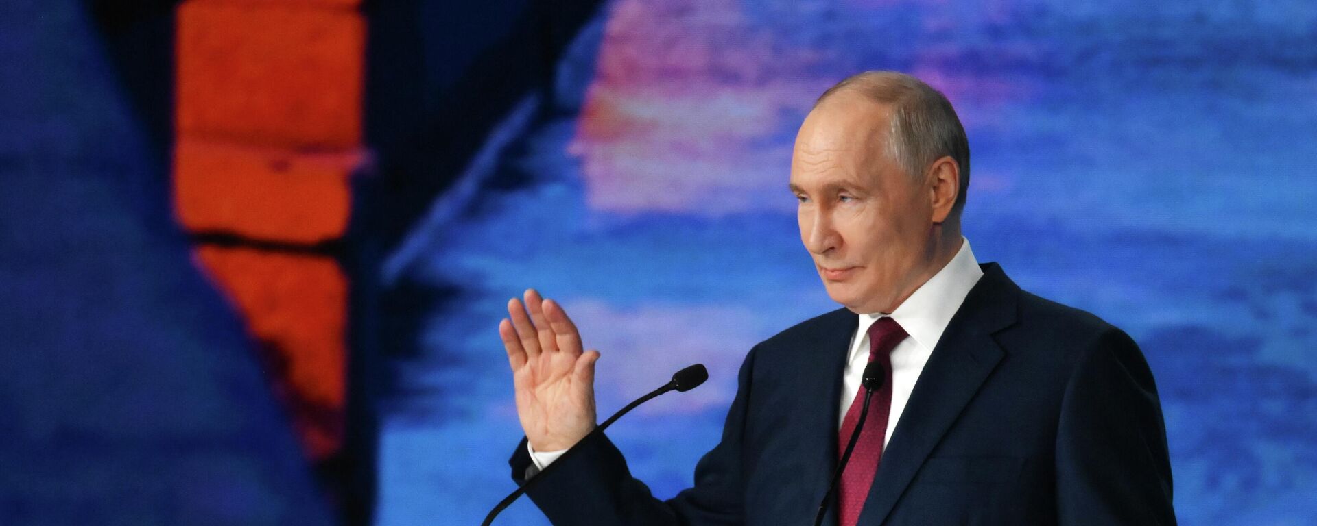 Vladímir Putin, presidente de Rusia  - Sputnik Mundo, 1920, 05.06.2026