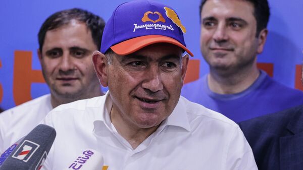 El primer ministro armenio, Nikol Pashinián. - Sputnik Mundo