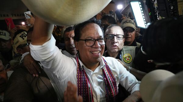 Roberto Sánchez, candidato a la presidencia por el partido Juntos por el Perú - Sputnik Mundo