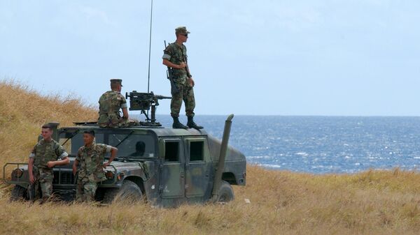 Militares estadounidenses cerca de la base Guantánamo en Cuba - Sputnik Mundo