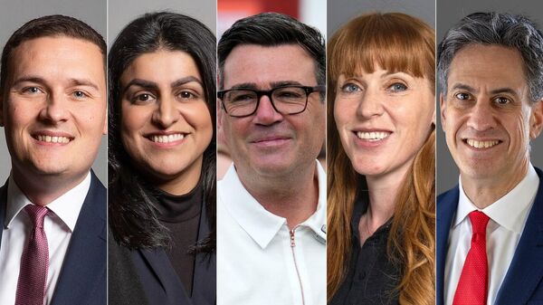 Aspirantes más destacados para el cargo del primer ministro británico: Wes Streeting, Shabana Mahmood, Andy Burnham, Angela Rayner, Ed Miliband - Sputnik Mundo