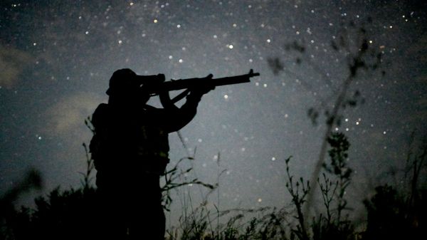 Soldado ruso en la zona de la operación militar especial  - Sputnik Mundo