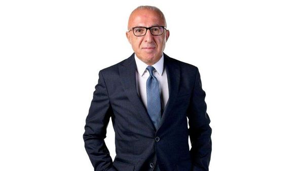 Alí Chagatay, presentador del programa matinal de Radio Sputnik - Sputnik Mundo