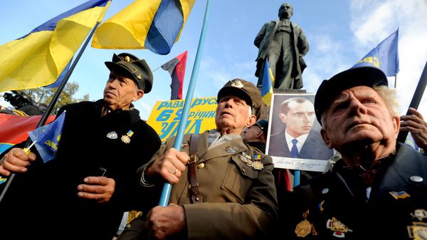 Marcha nacionalista en Kiev, Ucrania  - Sputnik Mundo