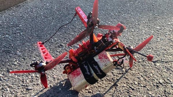 Un dron utilizado para el ataque contra la Embajada rusa en Suecia - Sputnik Mundo
