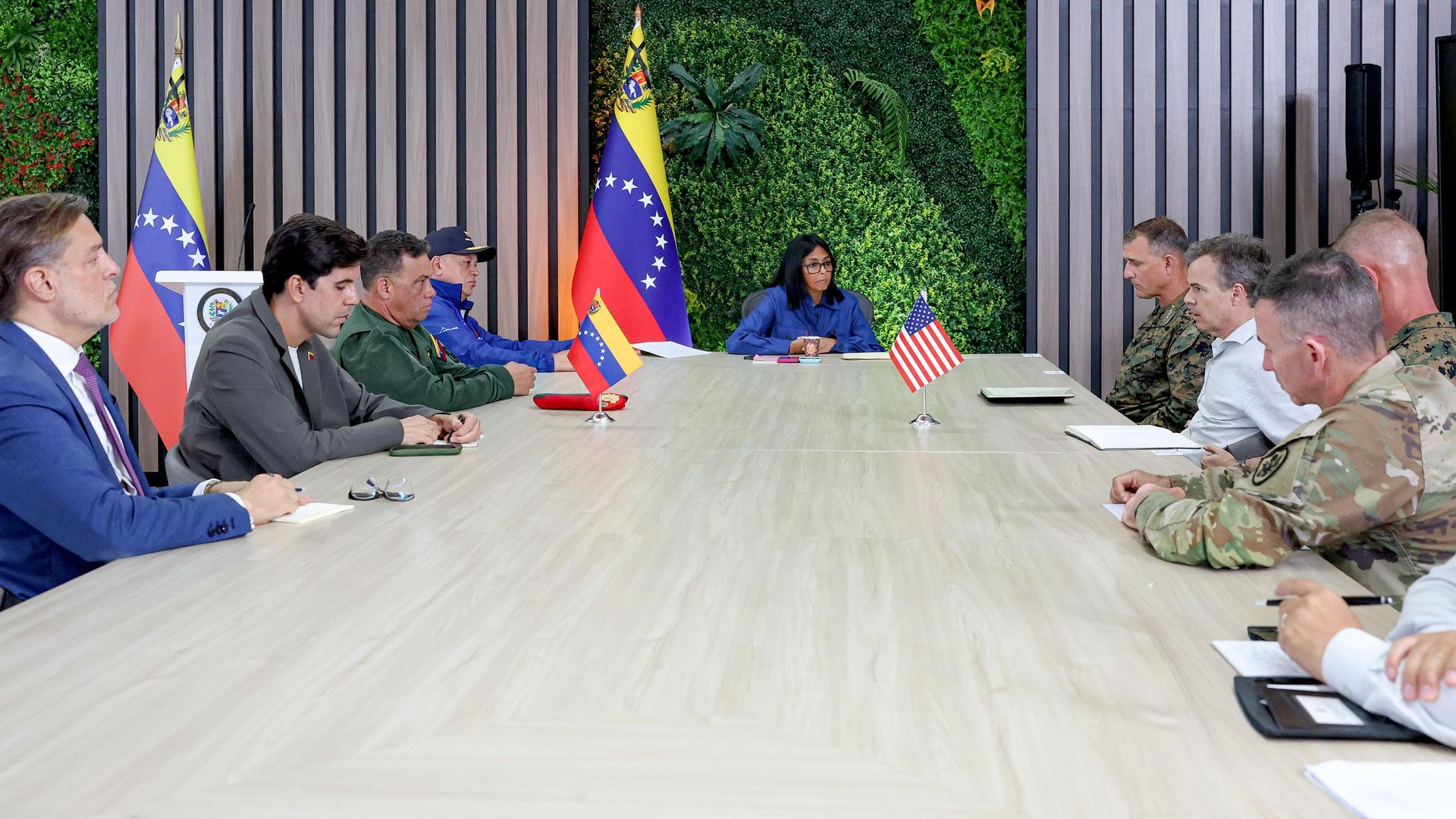 Reunión entre el Gobierno de Venezuela y funcionarios de EEUU. - Sputnik Mundo, 1920, 07.07.2026