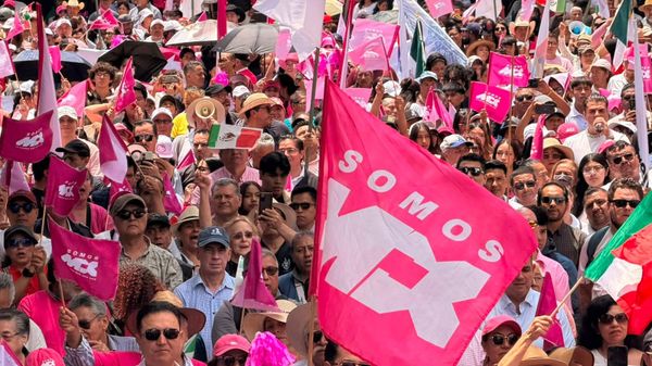 Un acto del nuevo partido Somos México, realizado en el Monumento a la Revolución en la capital del país. - Sputnik Mundo