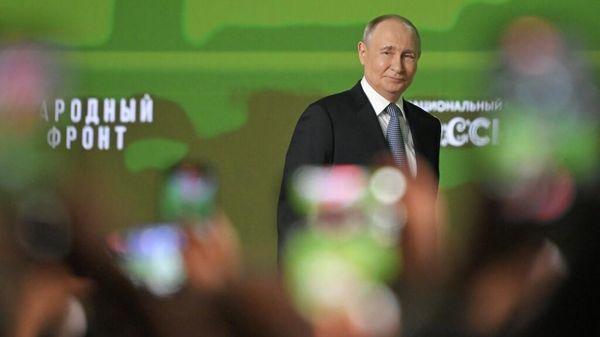 Rusia sigue adelante a pesar de la presión de los rusófobos en Occidente, destaca Putin - Sputnik Mundo