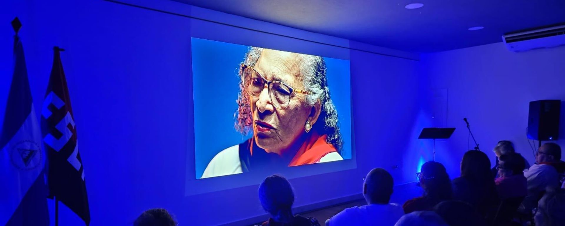 Presentación del documental 'Barrios Orientales: Victorias del Pueblo,' dado a conocer en Managua. - Sputnik Mundo, 1920, 15.07.2026