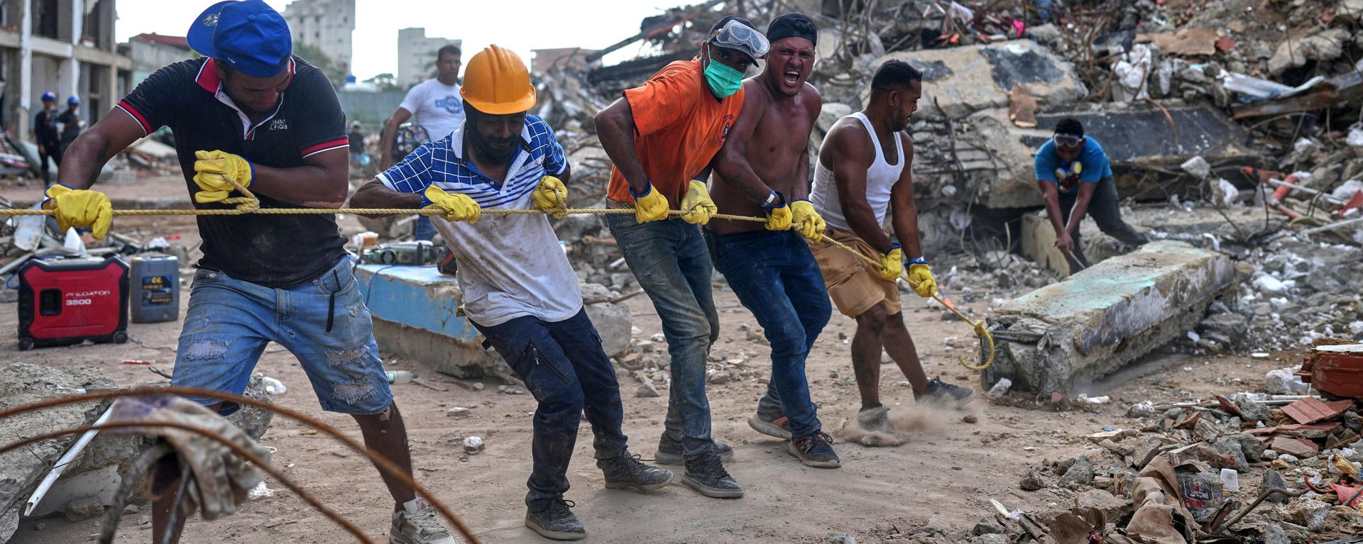 Trabajos de remoción de escombros en La Guaira (norte), Venezuela, tras los terremotos. - Sputnik Mundo, 1920, 16.07.2026