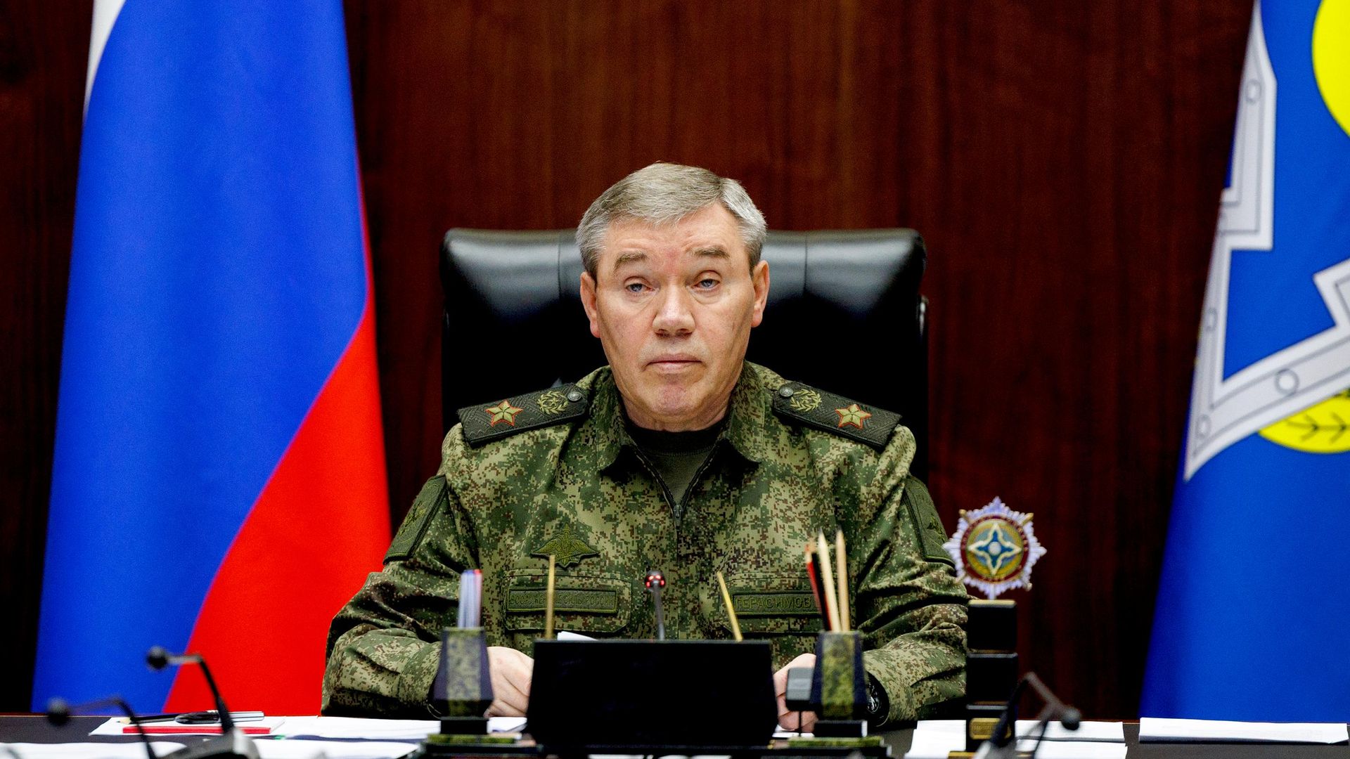 Valeri Guerásimov, jefe del Estado Mayor de las FFAA de Rusia Valeri Guerásimov, jefe del Estado Mayor de las FFAA de Rusia - Sputnik Mundo, 1920, 18.07.2026