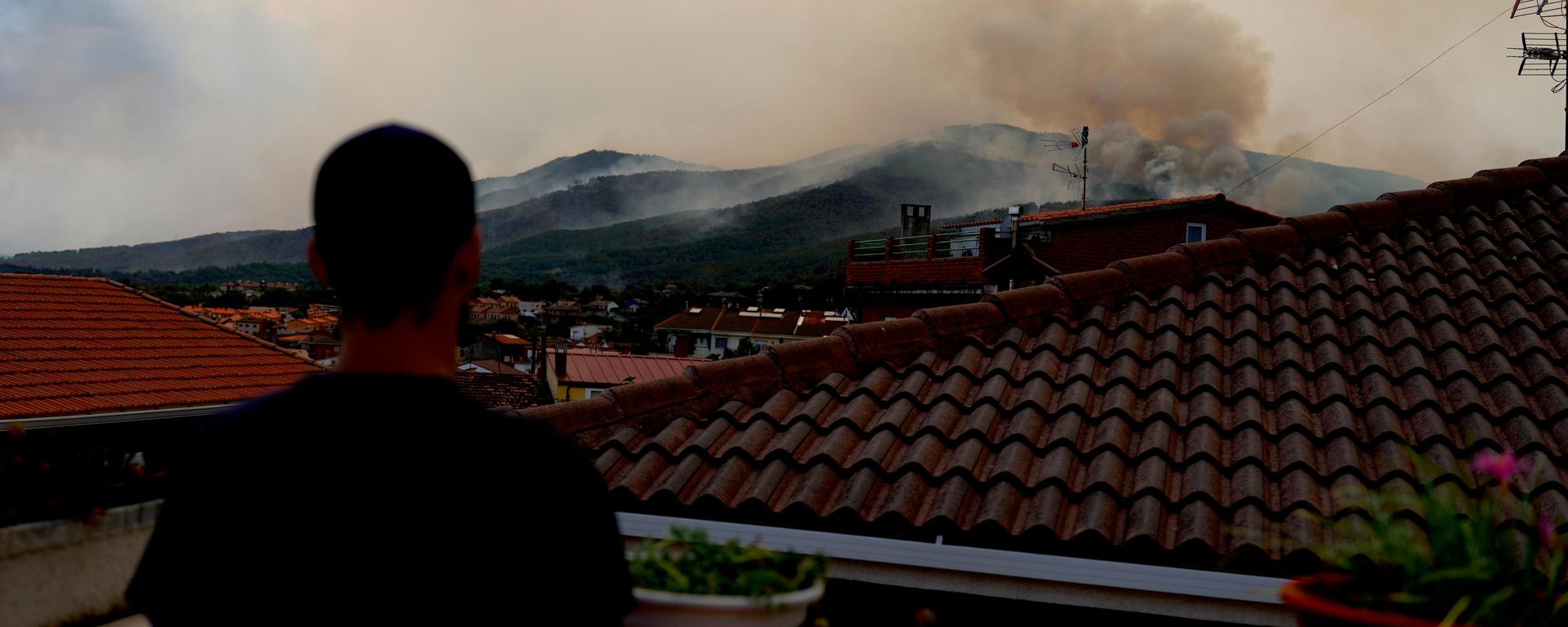 Incendios forestales en la Comunidad de Madrid - Sputnik Mundo, 1920, 25.07.2026