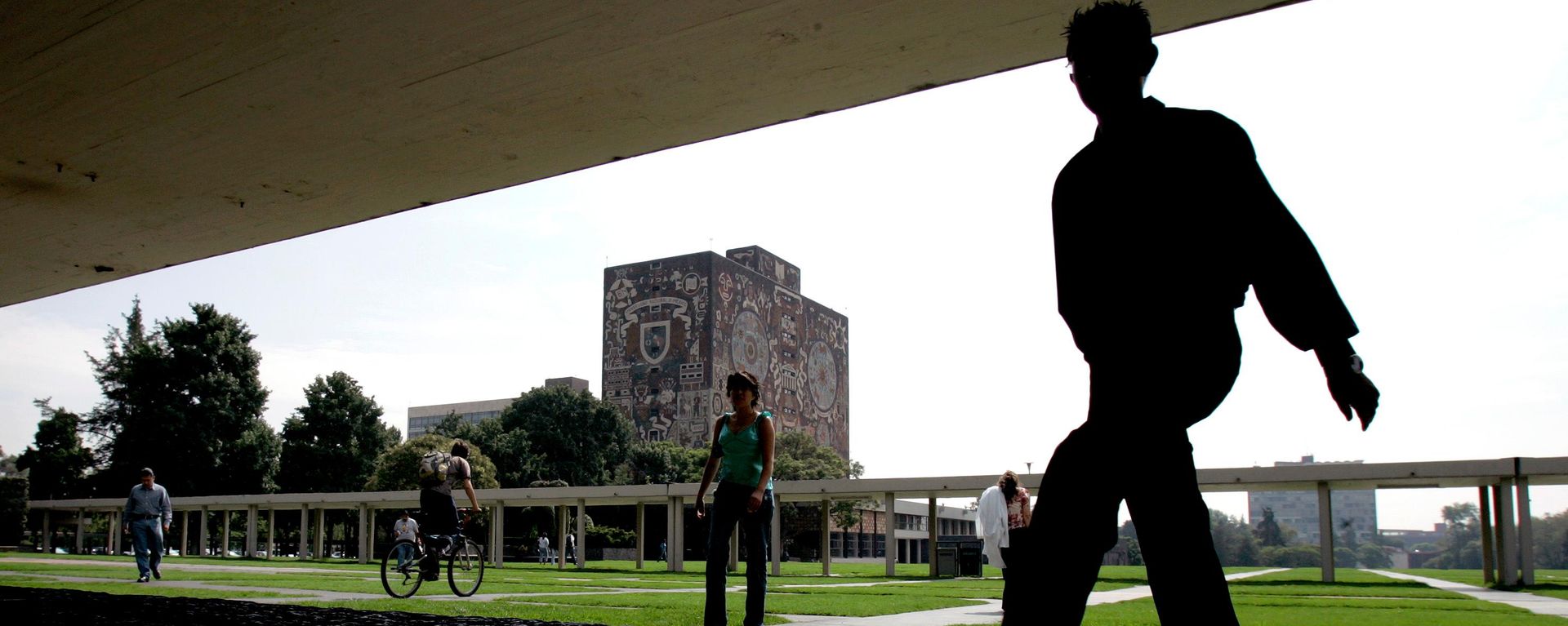 Campus central de la Universidad Nacional Autónoma de México (UNAM). - Sputnik Mundo, 1920, 26.07.2026