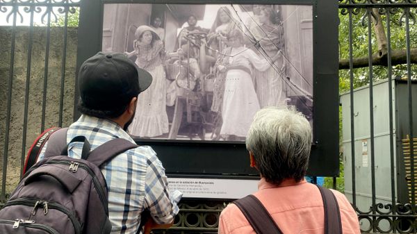 La Fototeca Nacional de México celebra 50 años de existencia con la exposición Memoria de luz y plata, instalada en Paseo de la Reforma, en la Ciudad de México (centro). - Sputnik Mundo