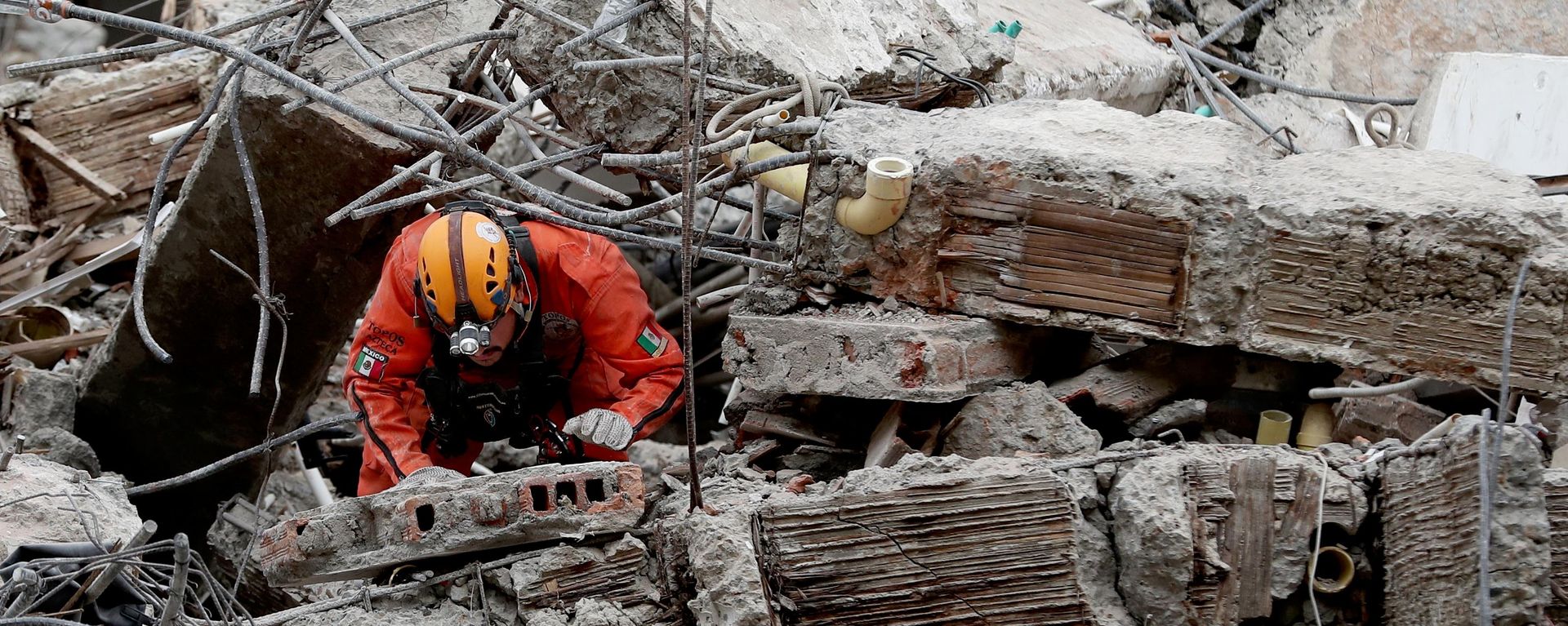 Labores de rescate en Colombia tras el sismo - Sputnik Mundo, 1920, 09.10.2026