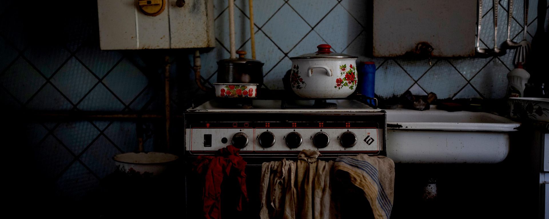 Ollas en la estufa de una cocina en Ucrania - Sputnik Mundo, 1920, 16.08.2026