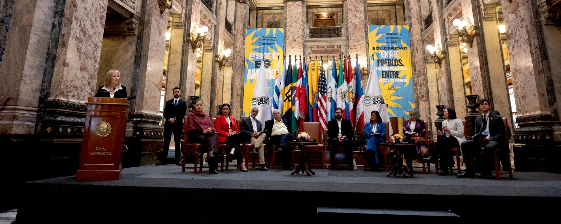 Mesa de apertura del tercer Congreso Panamericano realizado en Montevideo, Uruguay, en agosto de 2026 - Sputnik Mundo, 1920, 22.08.2026