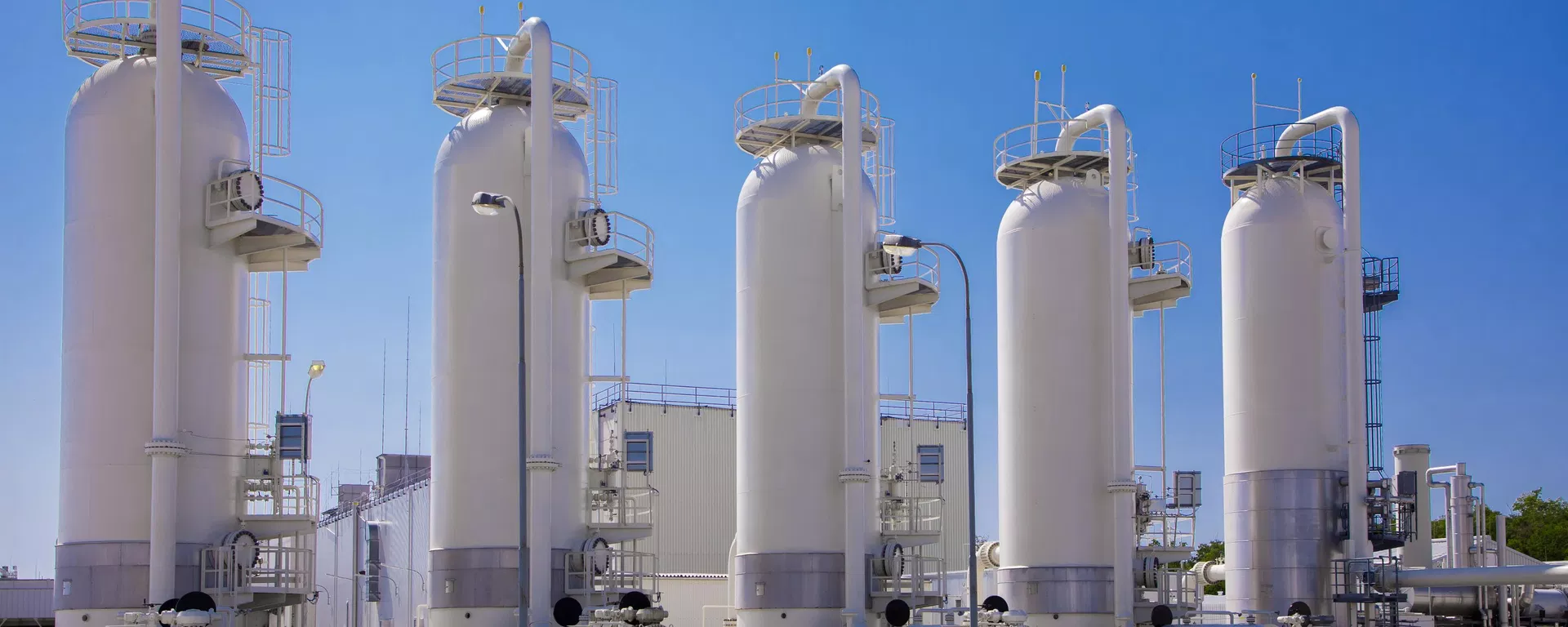 El centro gasístico de Europa Central en Baumgarten. El centro de distribución de gas de Baumgarten se encuentra entre los tres mayores centros de distribución de gas de Europa. Es una plataforma internacional para el comercio de gas y, entre otras funciones, realiza el tránsito de gas ruso. El centro gasístico de Europa Central en Baumgarten. El centro de distribución de gas de Baumgarten se encuentra entre los tres mayores centros de distribución de gas de Europa. Es una plataforma internacional para el comercio de gas y, entre otras funciones, realiza el tránsito de gas ruso. - Sputnik Mundo, 1920, 26.08.2026
