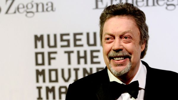 Tim Curry, actor británico, asistió al homenaje a Alec Baldwin en el Museo de la Imagen en Movimiento en Nueva York el lunes 28 de febrero de 2011  - Sputnik Mundo
