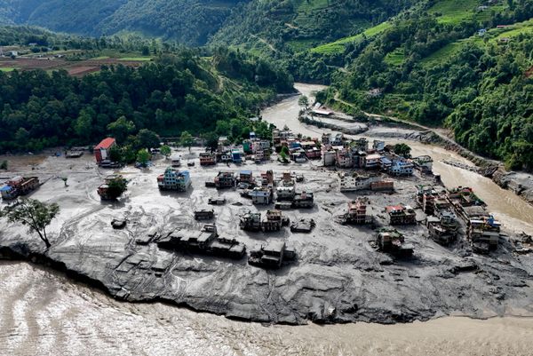 Nepal sufre aludes de lodo y graves inundaciones que han cobrado la vida de cientos de personas. - Sputnik Mundo