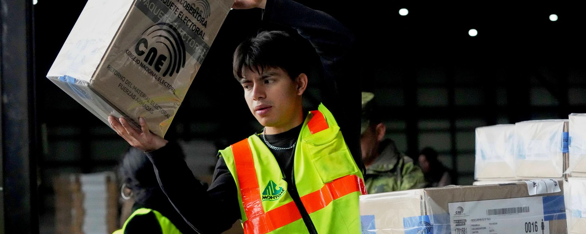 Joven trabajador en Ecuador - Sputnik Mundo, 1920, 30.08.2026