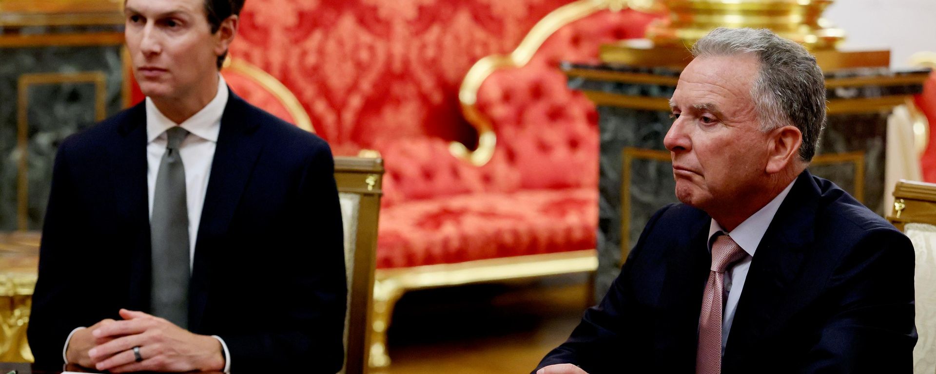 El yerno del mandatario estadounidense, Jared Kushner, y el enviado especial del presidente de Estados Unidos, Steven Witkoff, en Moscú, el 5 de septiembre de 2026 - Sputnik Mundo, 1920, 06.09.2026