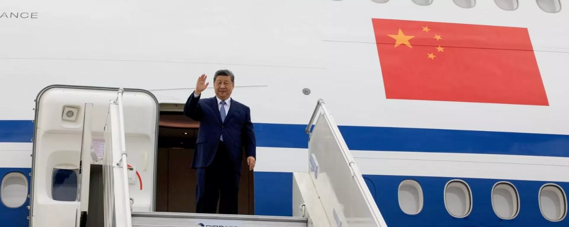 Xi Jinping, presidente chino, llega a la Cumbre de los BRICS en la India Xi Jinping, presidente chino, llega a la Cumbre de los BRICS en la India - Sputnik Mundo, 1920, 12.09.2026