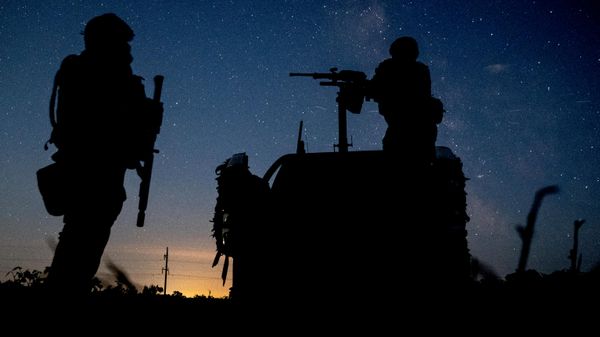 Militares rusos en la zona de la operación especial en Ucrania - Sputnik Mundo