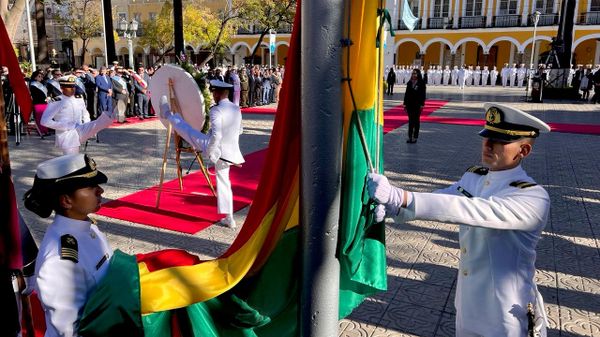 Conmemoración del inicio de la independencia de Bolivia - Sputnik Mundo